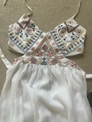 White Maxi Dress thumbnail 3