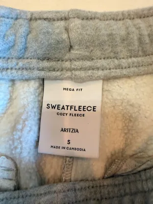 Aritzia Sweatfleece Mega Cargo Sweatpants Women’s Small Gray Cozy Fleece thumbnail 3