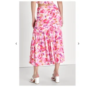 NWT Lulus Flourishing Favorite Floral Ruched Maxi Skirt Large IVORY/ PINK PURPLE thumbnail 4
