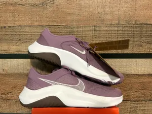 Nike Legend women’s  thumbnail 3