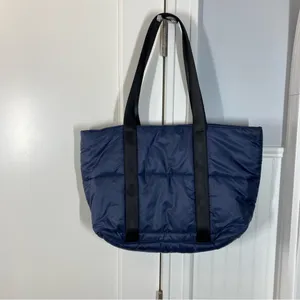j.crew factory Puffer‎ Tote Bag in navy blue thumbnail 7