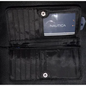 Nautica Slim Clutch Wallet Women OS Black NEW Saffiano Snap Card Slots thumbnail 3