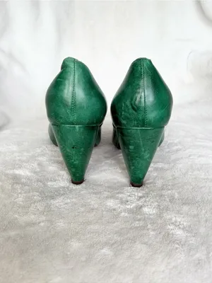 Miz Mooz Green Sunset Pumps Heels 6 Retro Round Toe Curved Heel Detailing thumbnail 5