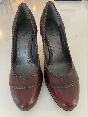 Franco Sarto Burgundy Talento Heels Pattern Details Classic - size 7 thumbnail 1