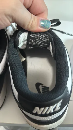 Black and white Nike dunks  thumbnail 7