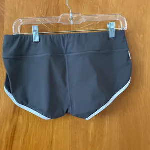 Athletic Shorts Gray Size L thumbnail 2