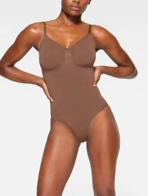 SKIMS Sculpting Bodysuit in Jasper Size XX-Small/X-Small thumbnail 1