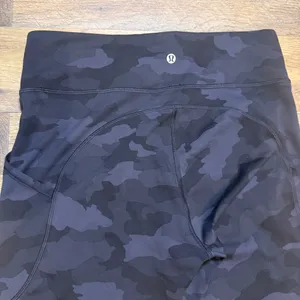 Lululemon Invigorate High-Rise Tight 25" Pockets Incognito Camo Multi Grey Size 10 thumbnail 3