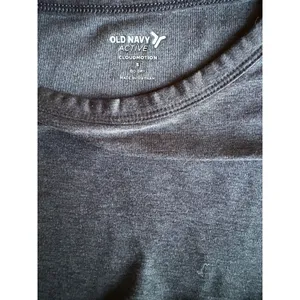 Old Navy Active CloudMotion Go-Dry Crop Tee Small Performance Charcoal Grey thumbnail 3