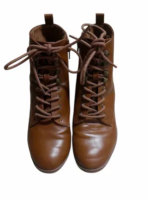 LOFT Brown Lace Up Vegan Leather Block Heel Boots Size 5.5 thumbnail 2