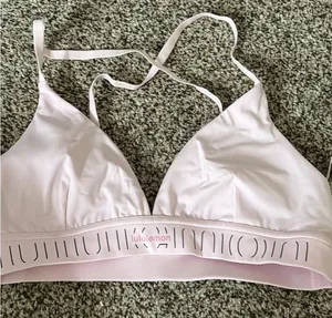 Lululemon bra thumbnail 1