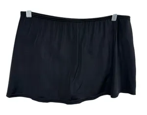 Speedo Size 14 Swim Skirt with Built-in Briefs Black Solid Modest Sporty 812 thumbnail 1