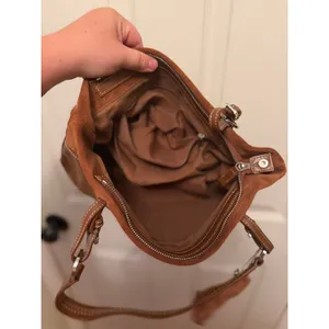 Etienne‎ Aigner NWOT Suede and Genuine Leather Tote Shoulder Bag with Coin Purse thumbnail 6