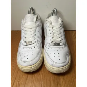 Nike Air Force 1 Low Shoes Womens Size 6.5 White 315115-112 Classic Leather thumbnail 2
