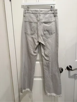 GOOD AMERICAN Good Legs Crop Mini Boot Jeans Amulet003 Grey Wash 6/28 Fray Hem thumbnail 6