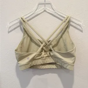 LULULEMON Energy Bra in Green Size 10‎ thumbnail 2