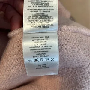 Fila szXL (seems smaller) pink pull over sherpa style hoodie GUC thumbnail 7