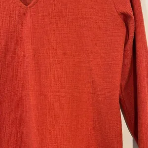 J Crew V -Neck Long‎ Sleeve Top. Size Medium. Burnt Orange thumbnail 3