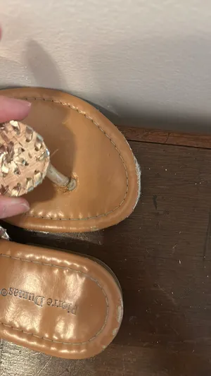 Pierre Dumas size 8 flats thumbnail 3