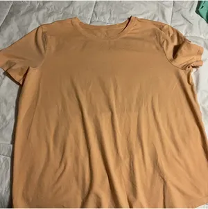 Lululemon Top 8 thumbnail 3