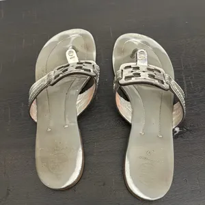 Tory Burch benton 2 flats Silver Metallic Sandals with Logo Buckle thumbnail 3