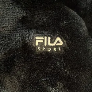 FILA sport fluffy jacket thumbnail 2