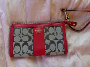 Coach Wallet thumbnail 1