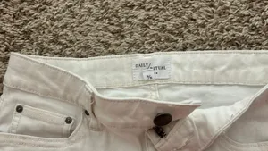 Daily Rituals White Denim Cutoff Jean Shorts thumbnail 4