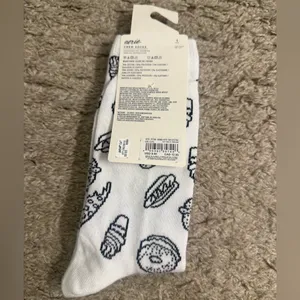 Aerie White NYC New York Iconic Snack Foods Crew Socks thumbnail 4