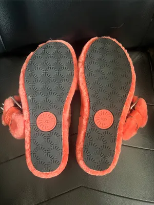 UGG Fuzz Yeah Coral/Orange Buckle Slippers thumbnail 5