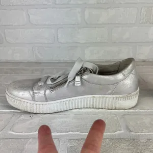 Gabor Platform Sneakers Womens 8 Silver Leather Metallic Lace Up Zip Comfort thumbnail 14