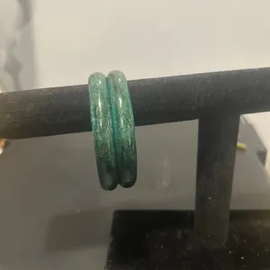 Elegant Green Bangle Bracelets thumbnail 3