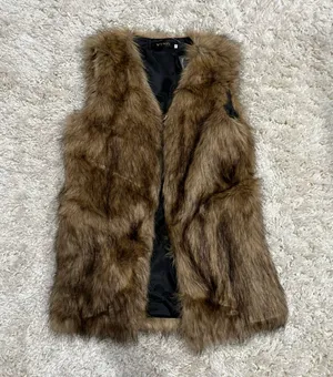 Women’s Brown Fur Vest Size M thumbnail 1