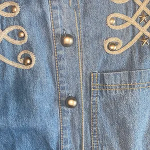 Vintage Western Style Embroidered Denim Button-Up Shirt thumbnail 5