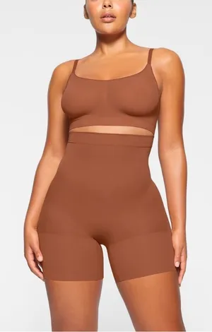 NWOT Skims Everyday Sculpt Mid Thigh Short‎ - Bronze Size S thumbnail 1