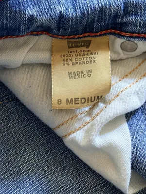 Levi’s 518 Superlow Bootcut Low Rise Jeans thumbnail 3