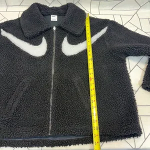 Nike Sherpa Fleece Jacket Large‎ Black Big Swoosh Full Zip Borg Coat thumbnail 4