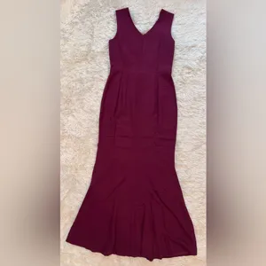 NWOT Dress the population Sandra Plunge Crepe Trumpet Gown Burgundy sz S thumbnail 5