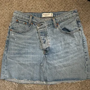 Abercrombie Skirt thumbnail 1