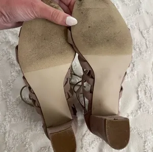 Steve Madden Madden Girl lace up block heel sandals thumbnail 7