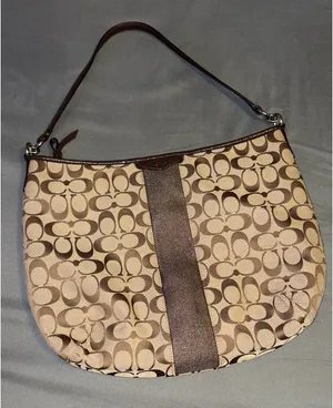 Vintage Coach Shoulder Bag thumbnail 1