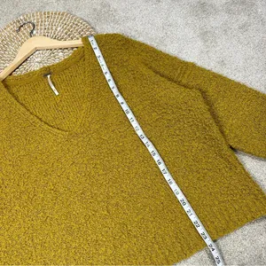Free People Finders Keepers Sweater Boucle Knit V-Neck Slouchy Boho Moss Green M thumbnail 15