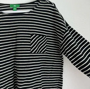 Dip black and white stripe long sleeve shirt with front pocket, size L / XL thumbnail 3