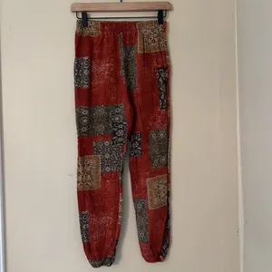 Patchwork graphic bohemian Harem pants Red Size XS thumbnail 3