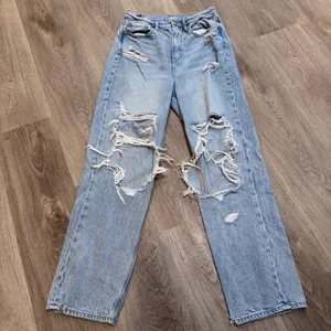 American Eagle Highest Rise 90s Boyfriend Distressed Jeans Denim 4 Regular thumbnail 2