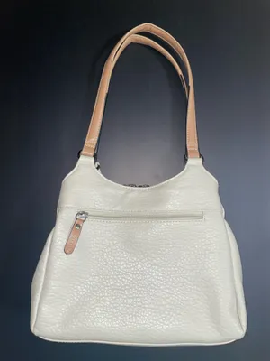 Giani Bernini Beige Tan Pebbled Faux Leather Purse Handbag Pockets Logo EUC thumbnail 5