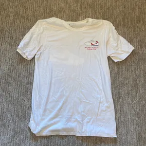 Nike claim yours tshirt thumbnail 1