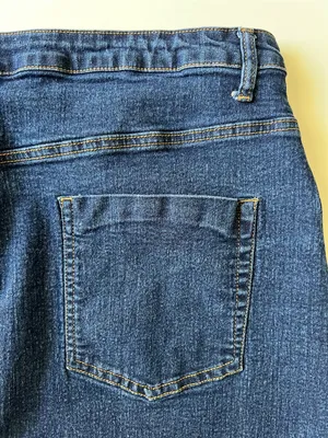 Hybrid & Company Plus Size 22 Stretch Denim Pencil Mini Skirt Dark Wash thumbnail 9