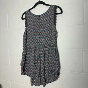 LC Lauren Conrad Blue Floral‎ Babydoll Tank Top Lace Trim Pintuck Size M thumbnail 4