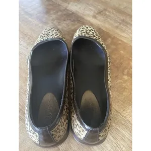 Cole Haan Leather Ballet Flat Pony Hair Leopard Comfort Slip On Shoe Size 7B thumbnail 5